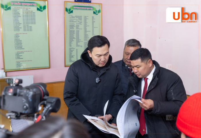 УИХ-ын дарга Н.Учрал Сэлэнгэ аймгийн Алтанбулаг сумаас төвийн бүсийн иргэдтэй хийх уулзалтаа эхлүүллээ