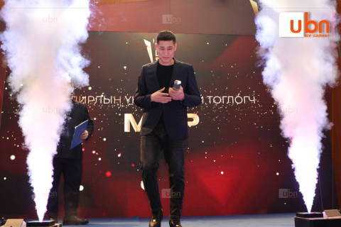 ФОТО: “Би Си Эйч Найтс“ багийн О.Эрдэнэцогт улирлын үнэ цэнтэй тоглогчоор шалгарлаа