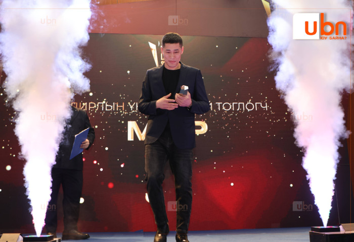 ФОТО: “Би Си Эйч Найтс“ багийн О.Эрдэнэцогт улирлын үнэ цэнтэй тоглогчоор шалгарлаа