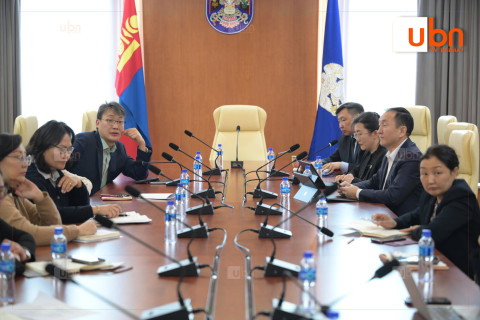 “Стандарт хангасан аюулгүй хоол хүнс нийлүүлэхийн тулд одоо байгаа системийг шат дараатайгаар өөрчилнө“