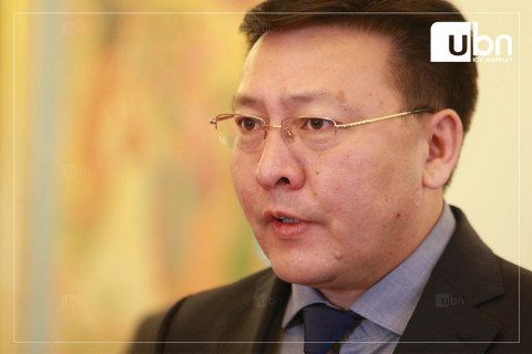 Ж.Батзандан: Би Ерөнхийлөгчид өрсөлдөхгүй. АН тэнэг байж болох ч ялах хүн дээрээ төвлөрөх ёстой