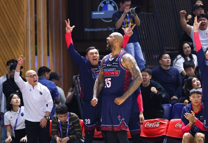 Бодонс цувралыг 3-1 харьцаатайгаар тэргүүлж эхэллээ