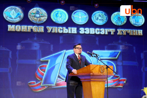 ЗГ-аас цэргийн алба хаагчдын цалин хөлс, нийгмийн баталгааг хангахад чиглэсэн арга хэмжээг үе шаттайгаар хэрэгжүүлнэ