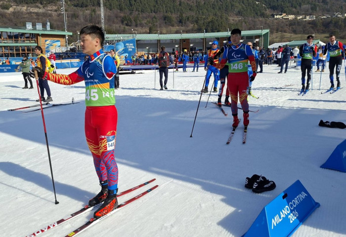 Монголын пара гүйлтийн цанын тамирчид 16, 22 дугаар байрт шалгарлаа