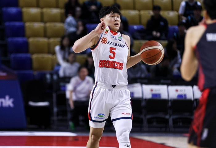 “Хасын Хүлэгүүд” өрсөлдөгчөө шүүрдэж хагас шигшээ шатанд шалгарлаа