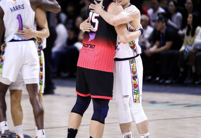 Эйпс хагас шигшээд шалгарч, Бродерсын улирал дууслаа