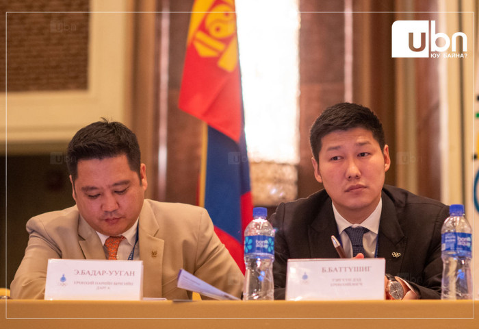 МҮОХ-ны Ерөнхийлөгчид Б.Баттүшигийг улираан сонгох чуулган болж байна