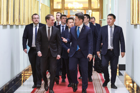 Монгол, Оросын худалдаа, эдийн засаг, хөрөнгө оруулалтын хамтын ажиллагааг өргөжүүлнэ