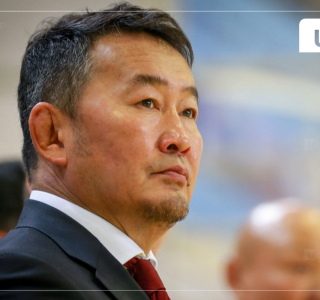 Ардын намыг тараах Х.Баттулгын зарлиг ХЭВЭЭРЭЭ гэдгийг Э.Бат-Үүл санууллаа