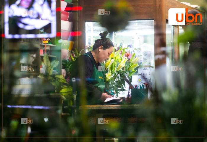 ӨГЛӨӨНИЙ МЭНД: Улаанбаатарт -2 хэм хүйтэн