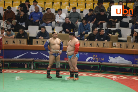 Маргаашийн барилдаанд Э.Оюунболд, Р.Пүрэвдагва нарын 128 бөх зодоглоно