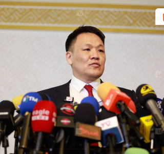 Н.Номтойбаяр: Н.Учрал УИХ-ын дарга юм уу, намын дарга юм уу эсвэл Ерөнхийлөгчийн утсан хүүхэлдэй юу гэдгээ нотлох цаг ирж байна