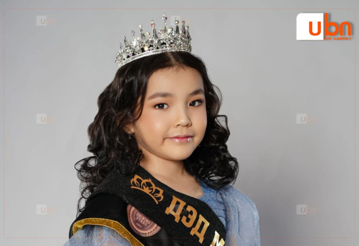 Монгол охин олон улсын тэмцээний хүндэт шүүгчээр ажиллах урилга авчээ