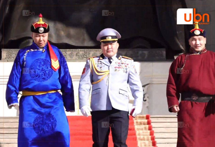 Т.Өсөх-Ирээдүй Монгол Улсын Гавьяат дасгалжуулагч цол хүртлээ