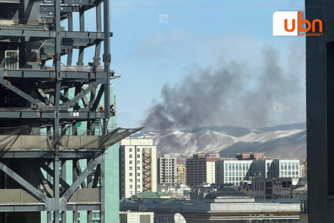 100 айлд байрлах барилгын материалын дэлгүүр шатжээ