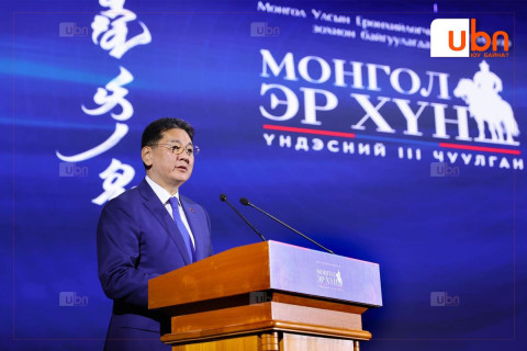 У.Хүрэлсүх: Илүү үүрэг, хариуцлага хүлээж, ачааны хүндийг үүрэх нь эр хүний жудаг, нэр төрийн хэрэг, эрхэм үүрэг