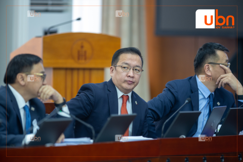 Б.Бат-Эрдэнэ: Хэнийг УИХ-ын дарга, Ерөнхий сайд болгох нь манай намын дотоод асуудал