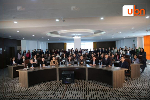 “Нийгмийн ажилтны нээлттэй индэр“ хэлэлцүүлэг боллоо