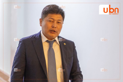 Х.Нямбаатар: Э.Бат-Амгалан бид хоёрыг Ерөнхий сайд дуудаж уулзаад “Нийгмийн сүлжээн дэх зүйлээ боль“ гэж хэлсэн