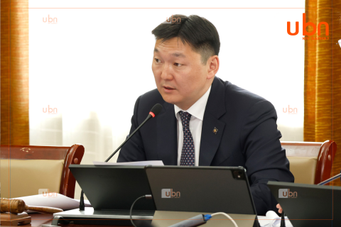 Г.Тэмүүлэн: Гадаадад хараар ажиллаж байгаа иргэдээ буцаан татаж, ажлын байраар хангах асуудлыг хөндөх ёстой