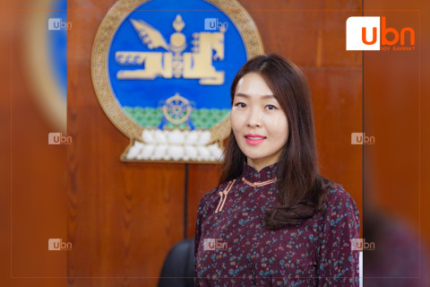 Ё.Нямжав: ҮЦХ-д Үндэсний урлагийн их театр барих 5 га газар ашиглуулах гэрээнд гарын үсэг зураагүйн төлөө ажлаасаа чөлөөлөгдлөө