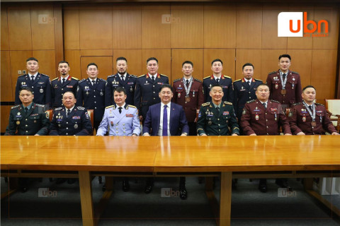 Ерөнхийлөгч У.Хүрэлсүх “SWAT CHALLENGE” тэмцээнд амжилттай оролцсон тамирчдад талархал илэрхийллээ