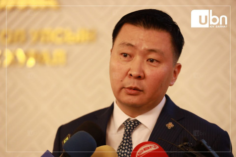 Э.Бат-Амгалан: Х.Нямбаатарын харлуулдаг, гүтгэдэг асуудал хэрээс хэтэрч байна. Би өнөөдрийг хүртэл нэг ч хөдөлгөөн, нэг ч тайлбар хийгээгүй