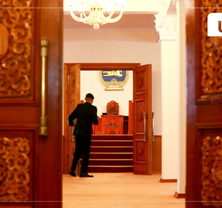 ЧУУЛГАН: Хоёр сайдыг чөлөөлж, томилох Ерөнхий сайдын танилцуулгыг сонсох байсан боловч ирц хүрэхгүй байгаа тул тодорхойгүй хугацаагаар хойшиллоо