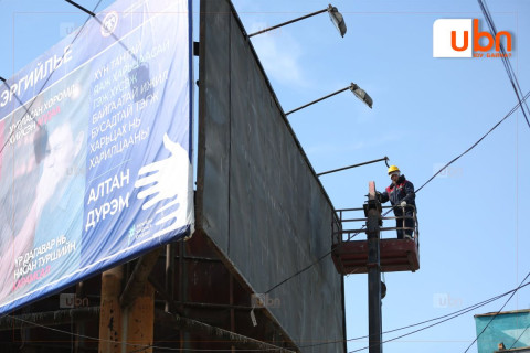 “Стандарт хангаагүй“ хаяг, зар сурталчилгааны байгууламжуудийг буулгах ажлыг эхлүүллээ