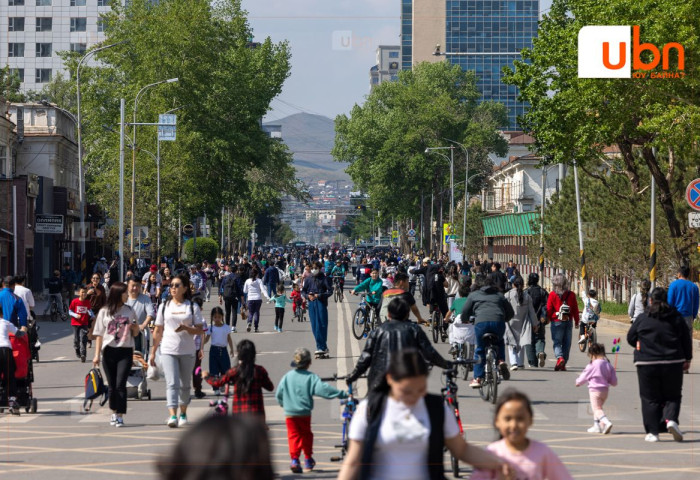 АМРАХ АГШИН: Амьдрал гэж аз жаргалтай дурсамжуудын хэлхээс...