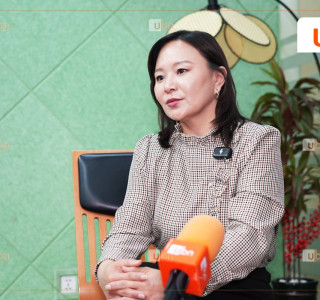 Д.Тэгшбаяр: Монгол Улс ардчиллын индексийн 6 үзүүлэлт тус бүр дээр 6-20 байраар УРАГШИЛСАН ч автократ дэглэм рүү шилжих магадлалтай орнуудын “СААРАЛ БҮС“-ээс ГАРААГҮЙ