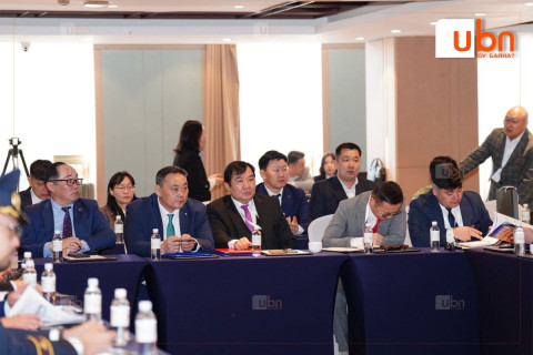 “Хөгжлийн түүчээ жил-Удирдлагын манлайлал“ удирдах ажилтны зөвлөгөөн боллоо