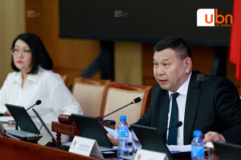 МАН-ын бүлэг: Хувийн нэмэлт тэтгэврийн тухай хуулийн төслийг үзэл баримтлалын хүрээнд хэлэлцэхийг дэмжив