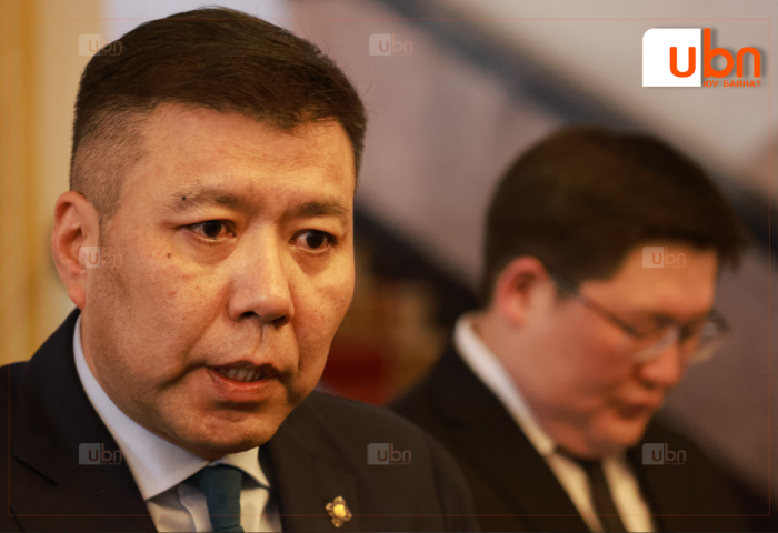 Б.Энхбаяр: 6 оффтейк гэрээний дөрвийг Л.Оюун-Эрдэнэ өөрөө хийсэн