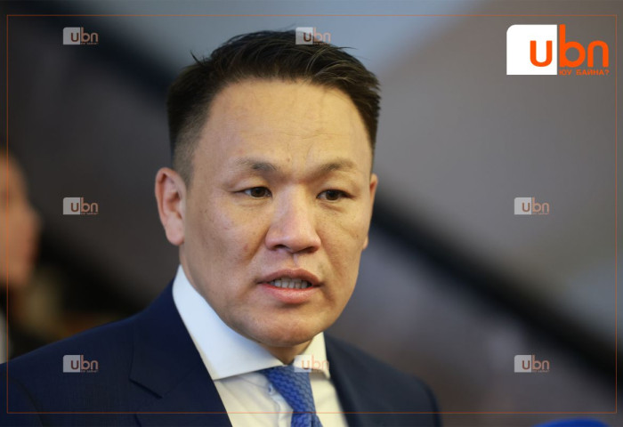 ШУУД: УИХ-ын гишүүн Н.Номтойбаяр цаг үеийн асуудлаар мэдээлэл хийж байна