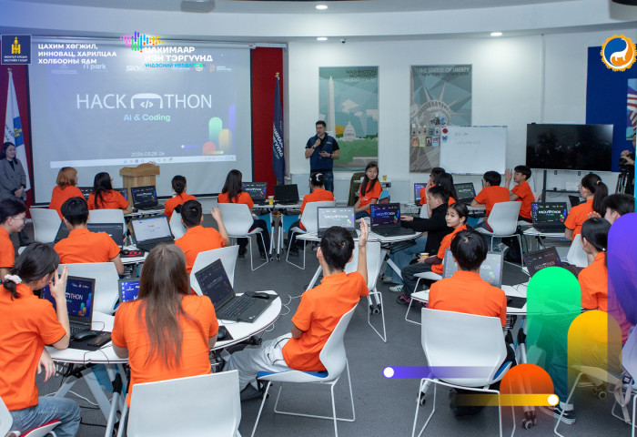 “AI & CODING” Хакатон эхэллээ