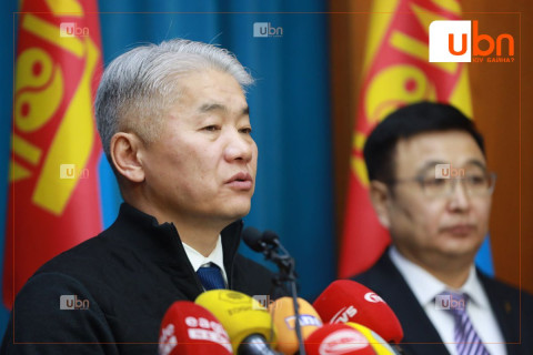 Ж.Энхбаяр: Дур зоргоороо Хотын даргыг сольчихдог зүйл байхгүй. Улс төрийн шинжтэй зүйл л яваад байна