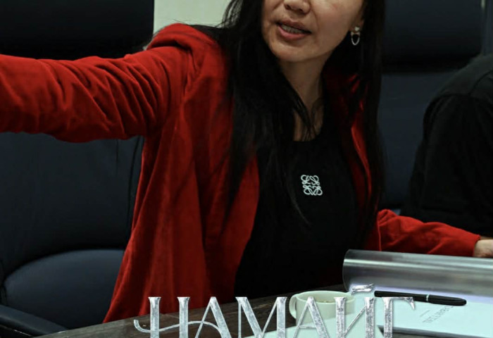 Жүжигчин Б. Одончимэг 2 дахь бие даасан уран бүтээлийнхээ гол дүр болон продюсерээр ажиллаж байна