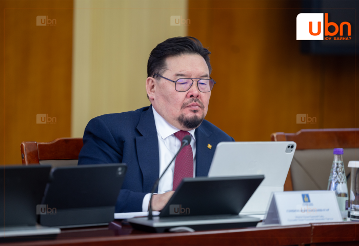 Ерөнхий сайд Г.Занданшатар МАН-ын бүлгийн хуралд оролцохоор орлоо