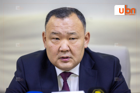 АҮЭБЯ: Тооцооллоор бензин литр тутамдаа 900-2000 төгрөгөөр нэмэгдэхээр байна