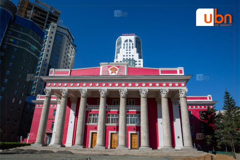 Дэлхийн Театрын өдөр тохиож байна