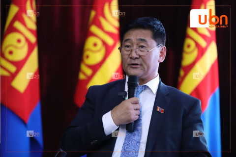 Захирамж: Ховдод Бямба, Ням гарагийг “Гэр бүлийн өдөр” болгосноор амралтын өдөр арга хэмжээ зохион байгуулж, алба хаагчдыг дуудахгүй