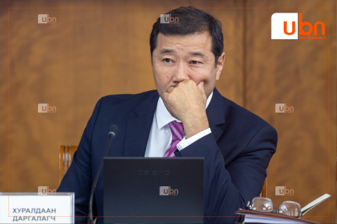 Ж.Бат-Эрдэнэ: Хэн намайг УИХ-ын дарга болно гээд байгаа юм бэ. Олон л нэр яригдаж байна