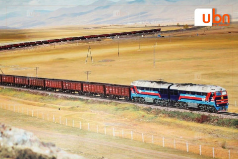 БНХАУ-аас 350,2 мянган тонн коксжсон хөх нүүрс тээвэрлэжээ