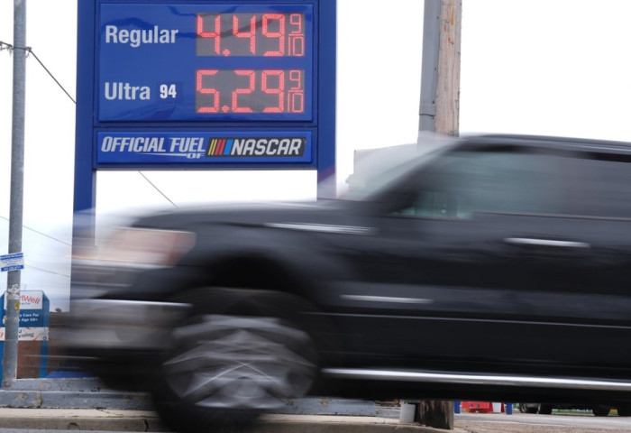 АНУ-д бензиний үнэ өслөө