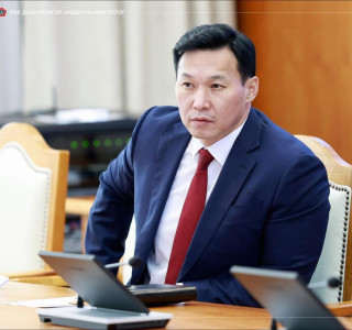 БАЙНГЫН ХОРОО: Сургуулийн орчны эрүүл мэнд, аюулгүй байдлын тухай хуулийн төслийг хэлэлцэхийг дэмжлээ