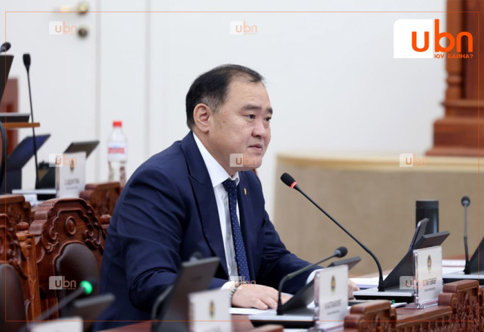 Л.Гантөмөр: 80 хувиас доош гүйцэтгэлтэй ажлаа хийсэн сайд нарын “толгойг авах“ хэрэгтэй