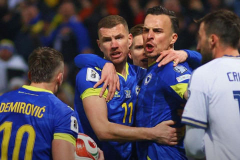 Босни Италийг мулталж ДАШТ-д оролцох тийзээ авлаа