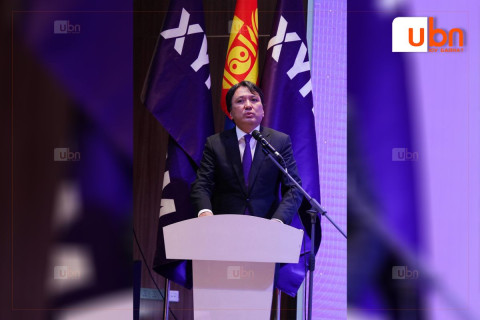 ХҮН намын Төлөөлөх зөвлөл ЗГ-т хамтрах асуудлаар хуралдаж эхэллээ