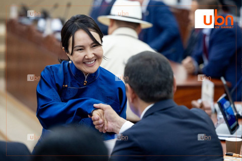 Ч.Ундрам: Би эрүүл мэндийн шалтгаантай тул сайдаар үргэлжлүүлэн ажиллах боломжгүй гэдгээ илэрхийлсэн